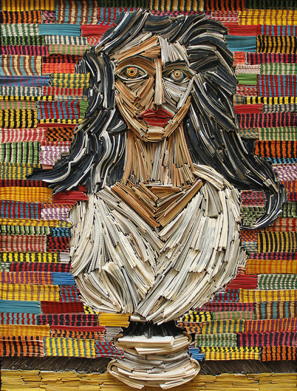 變廢為寶：舊書報變成藝術雕塑(圖3)