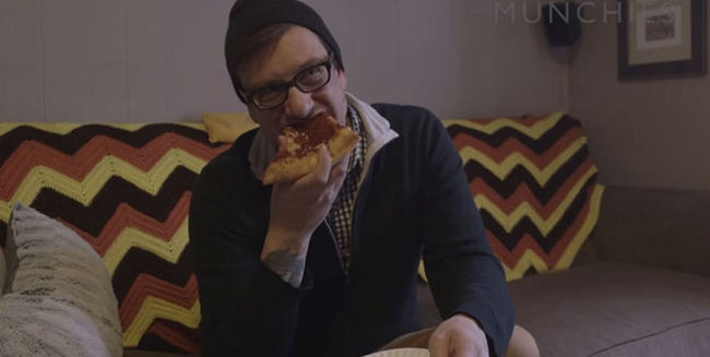 老外大叔25年每天吃披薩，吃喜愛的食物死亡也很幸福--置頂表情