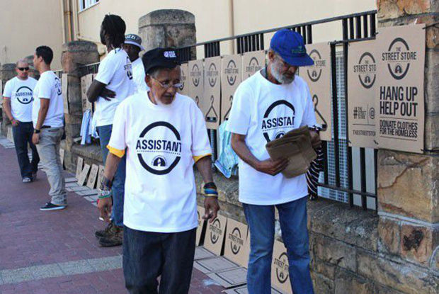 街頭捐贈商店，保護受助人尊嚴--置頂表情