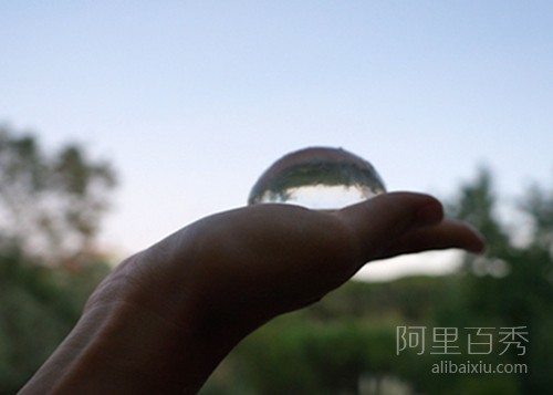 你敢吃嗎？可以吃的水瓶，環保又方便--置頂表情