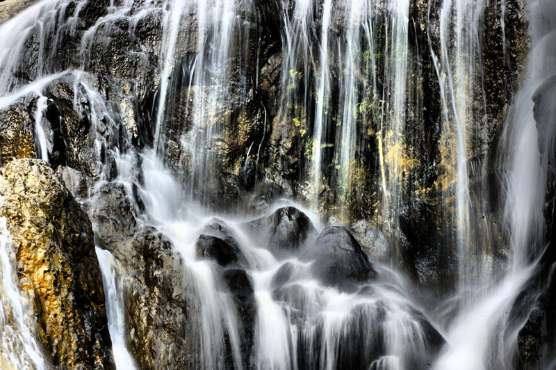 22個中國最美最酷瀑布，你去過哪一個--置頂表情
